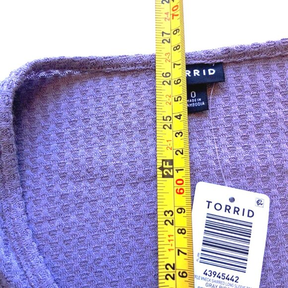 Torrid Lilac Waffle V neck Sz 0 BNWT - Picture 10 of 11